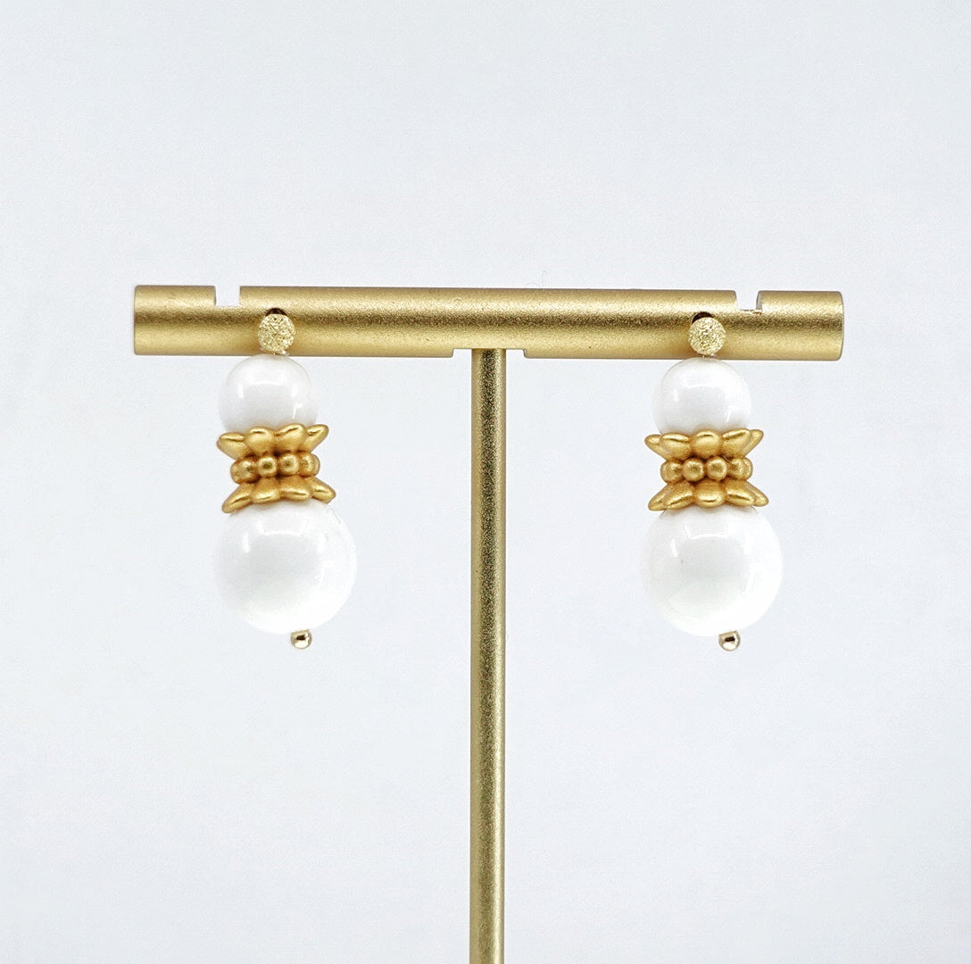 Realm of Peace Tridacna Bracelet and Earrings Set - Yun Boutique