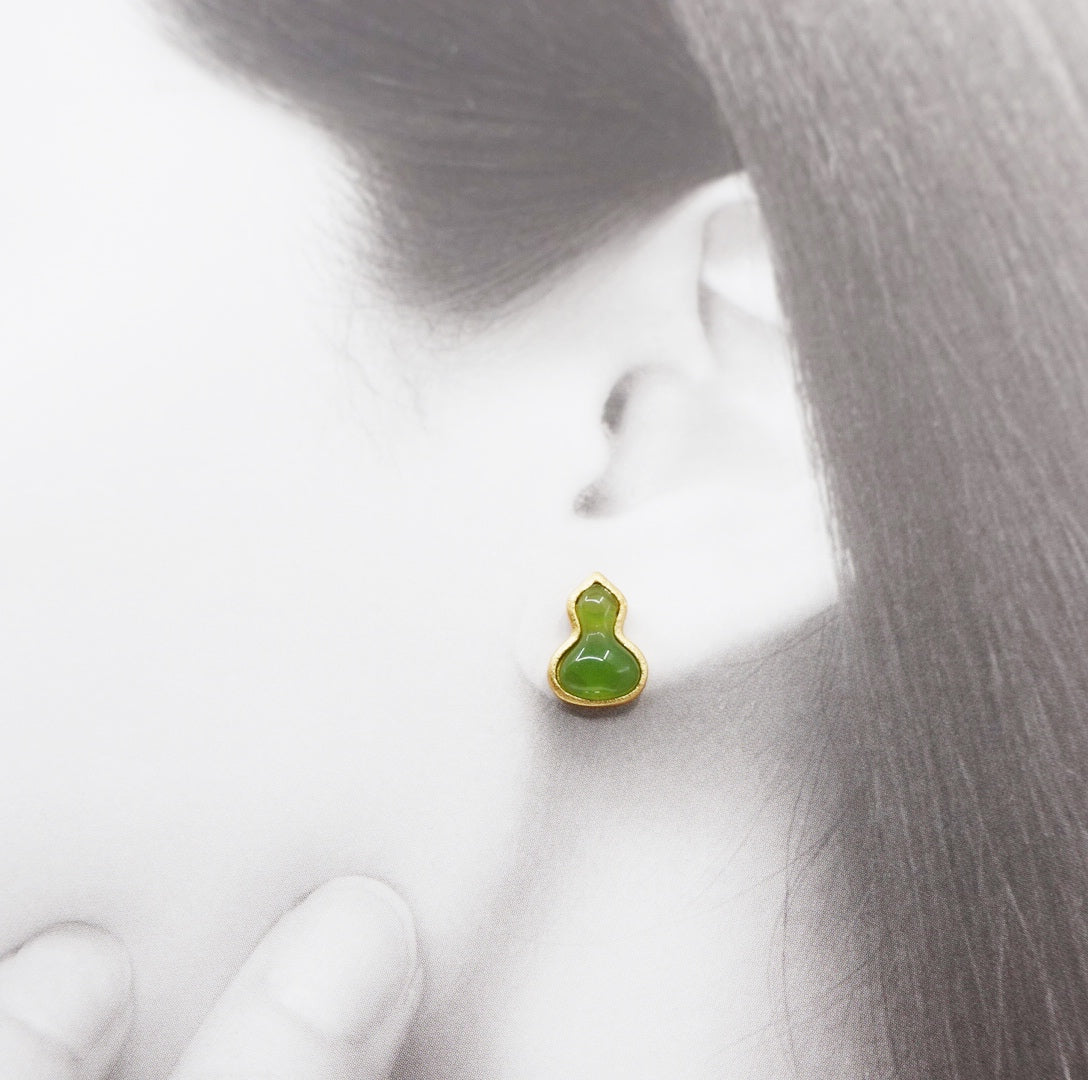 Green Gourd Stud Earrings - Yun Boutique
