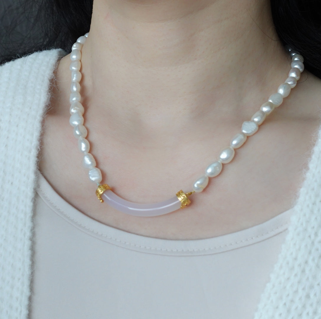 Baroque Pearl Crystal Curve Tube Necklace - Yun Boutique