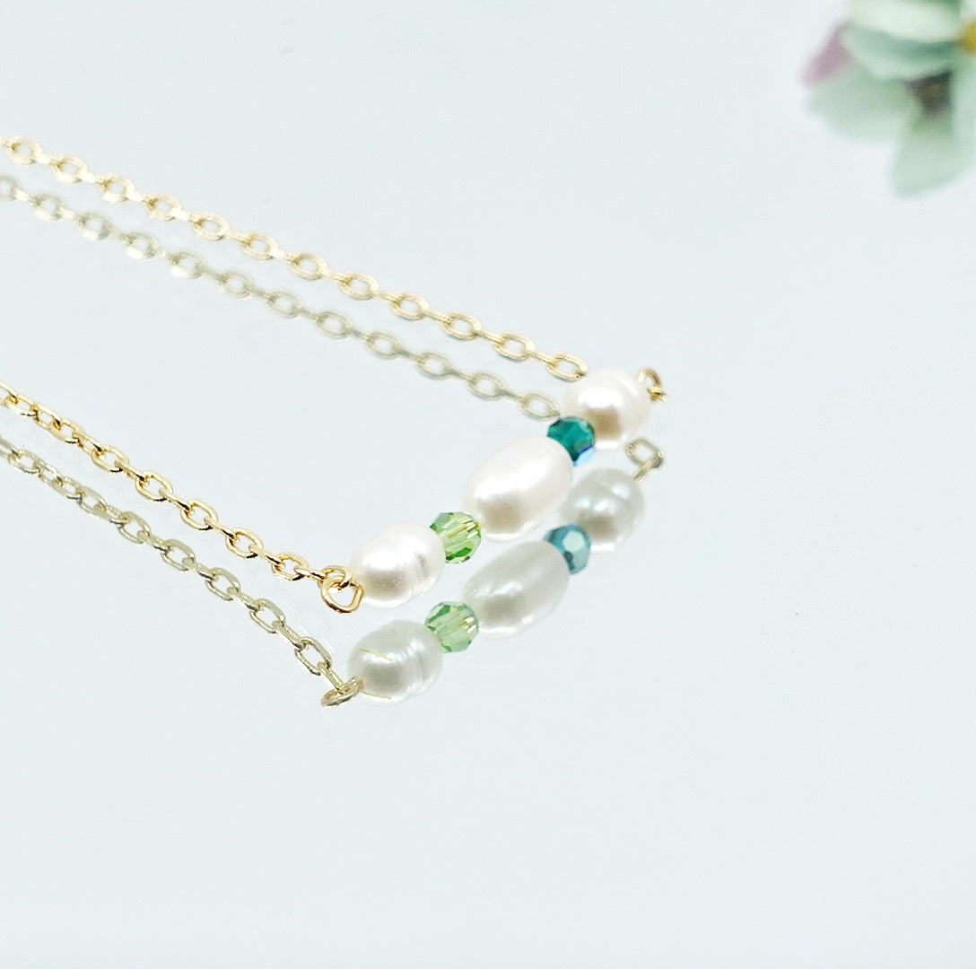Pearl Cluster Necklace and Earrings Set (Green) - Yun Boutique