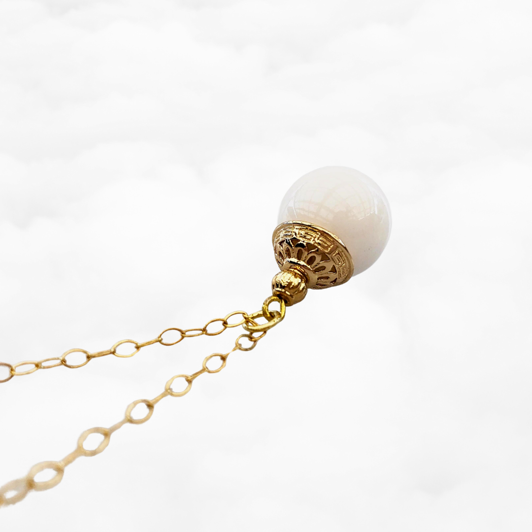 Realm of Peace Long Tridacna Necklace - Yun Boutique