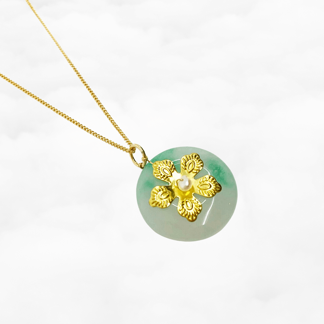 Gold Floral Jade Necklace - Yun Boutique