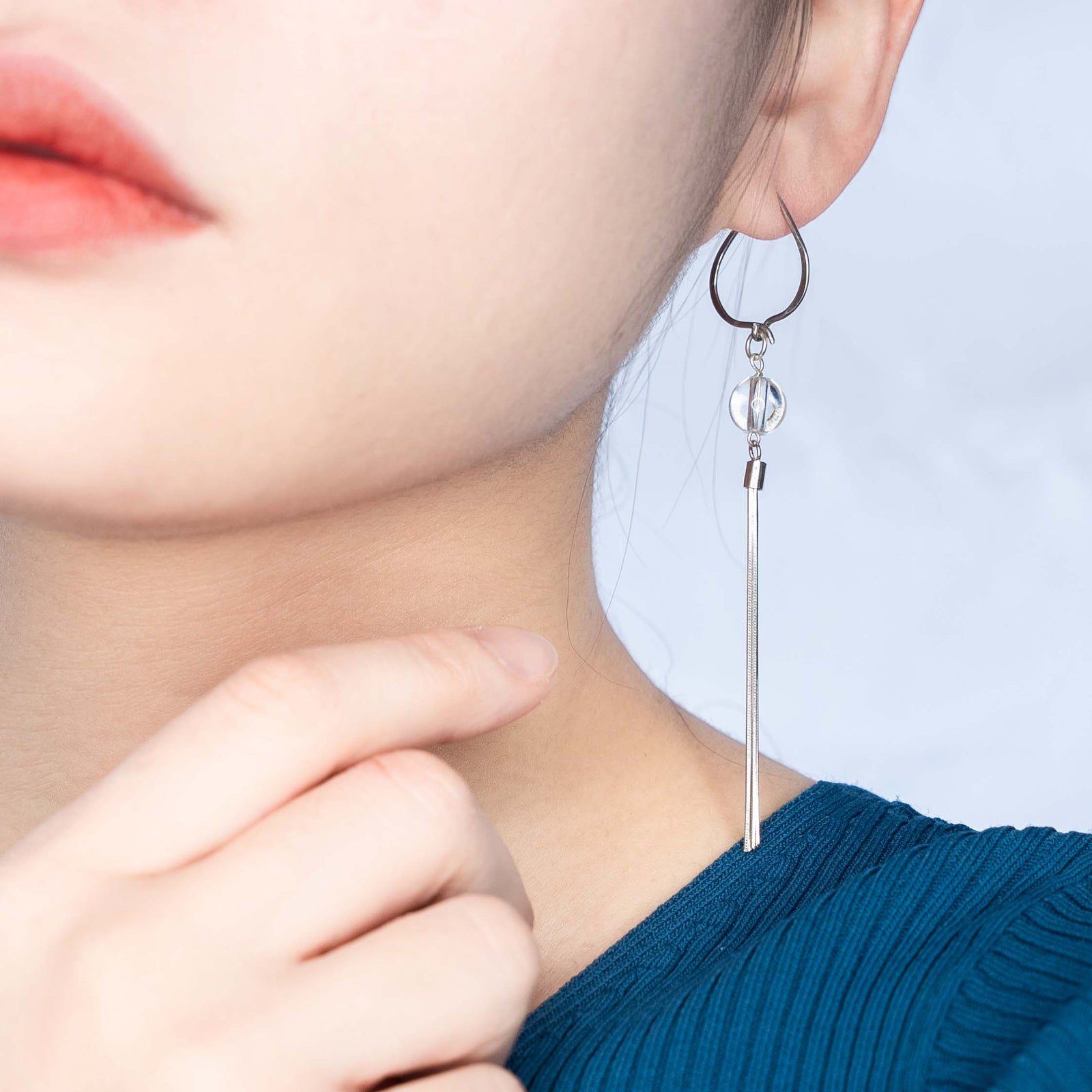 Yun Boutique, Asian Boutique Jewelry from New York. Multistyle, Peridot necklace, August Birthstone necklace, sterling silver necklace, lariat necklace, beaded necklace, green stone necklace, green crystal necklace, green beads necklace, long beaded necklace, crystal beads necklace, handmade necklace, gemstone necklace, crystal necklace for women, healing crystal necklace, real crystal necklace.