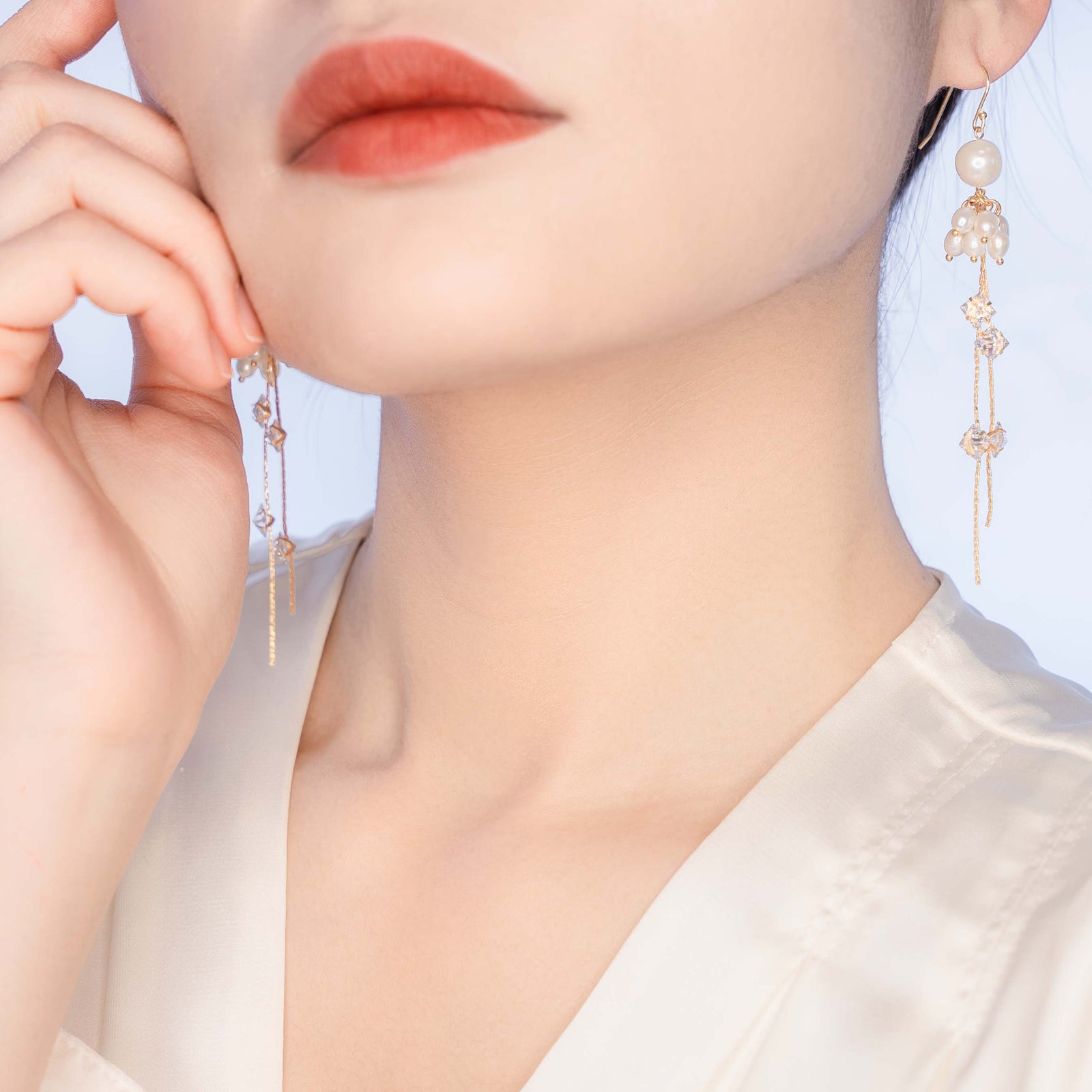 Gold Pearl Cluster Tassel Earrings - Yun Boutique