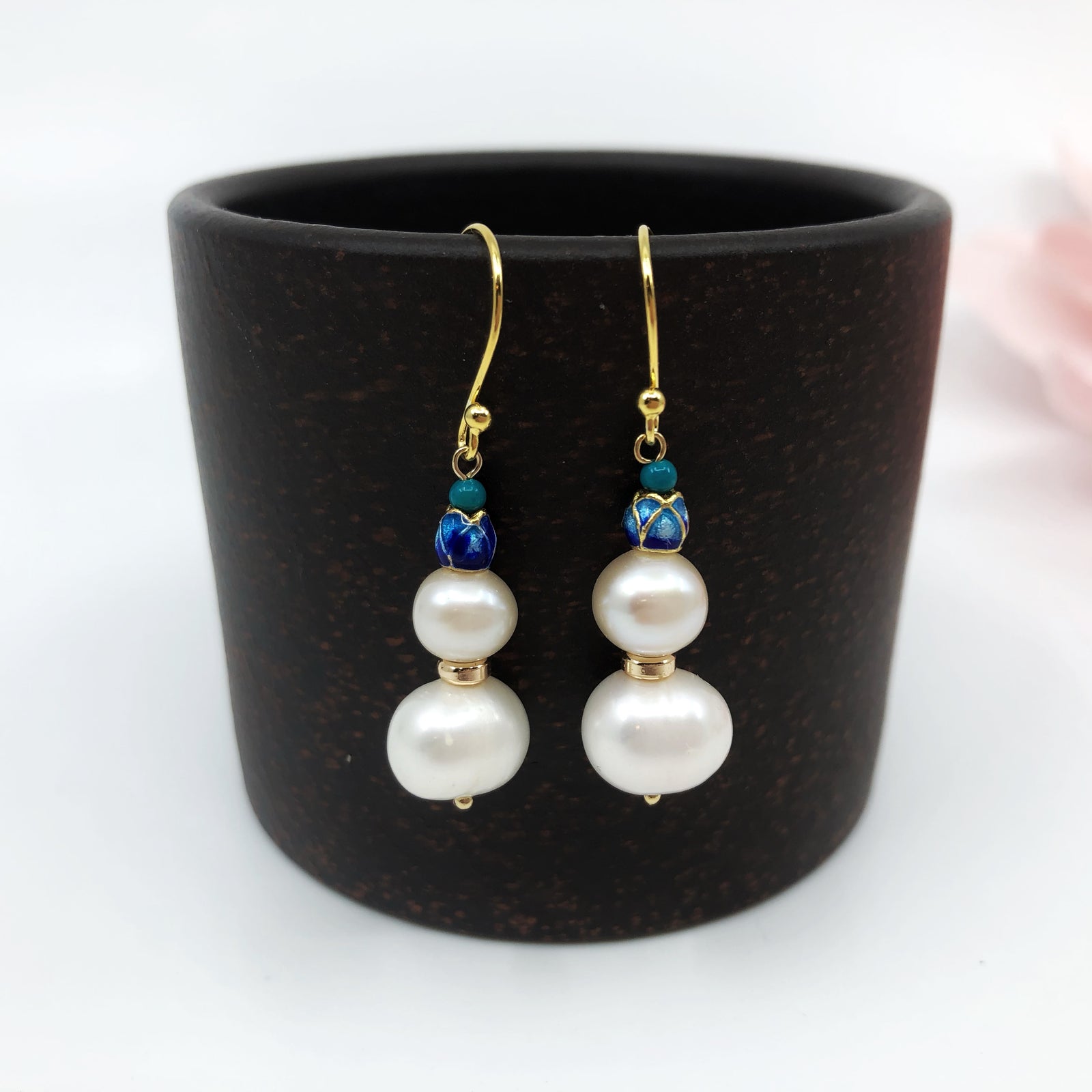 Duo Pearl Earrings Gold - Yun Boutique