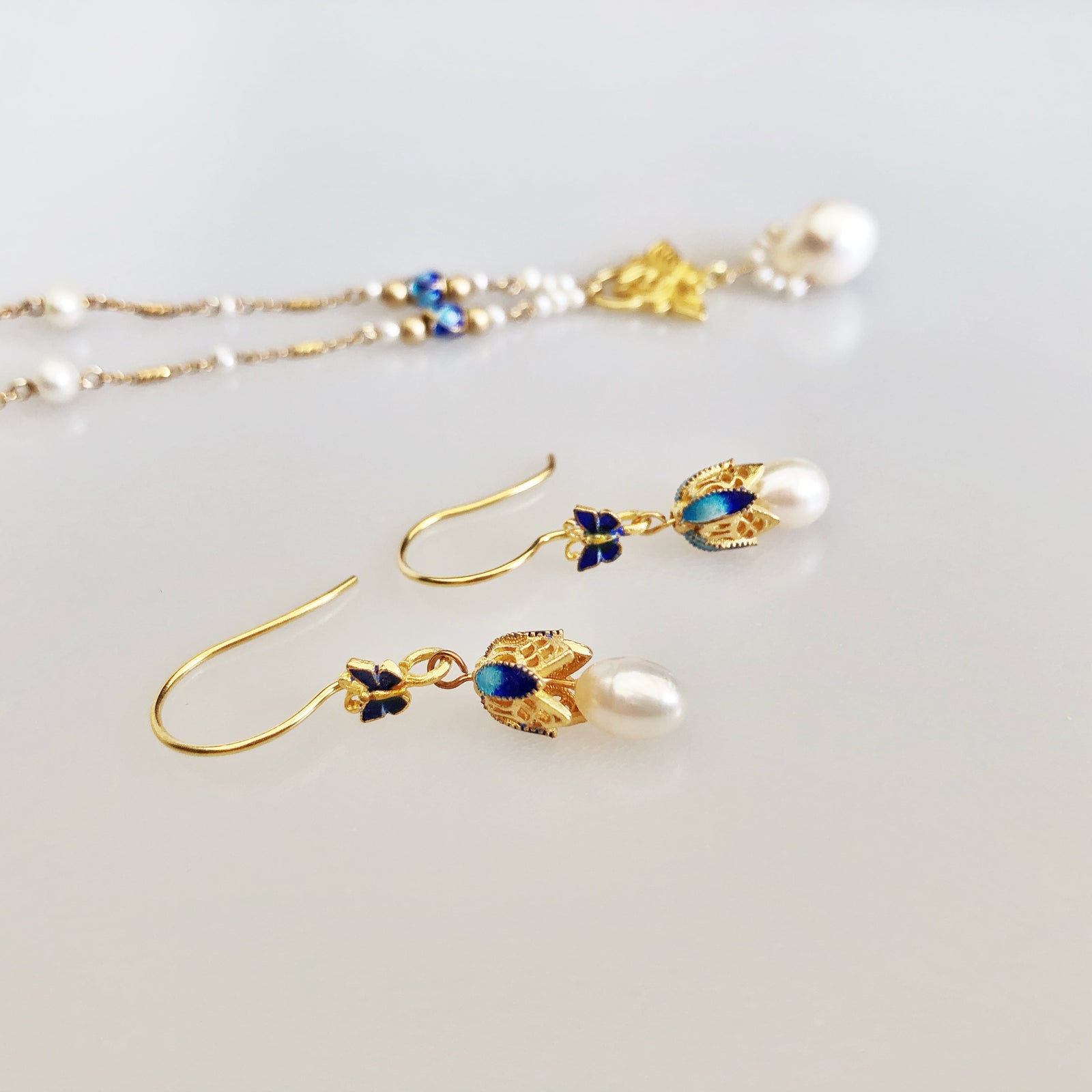 Butterfly and Flower Enamel Pearl Earrings - Yun Boutique
