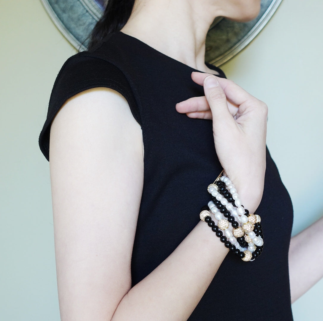 Return to Origin Pearl and Obsidian Opera Necklace - Yun Boutique