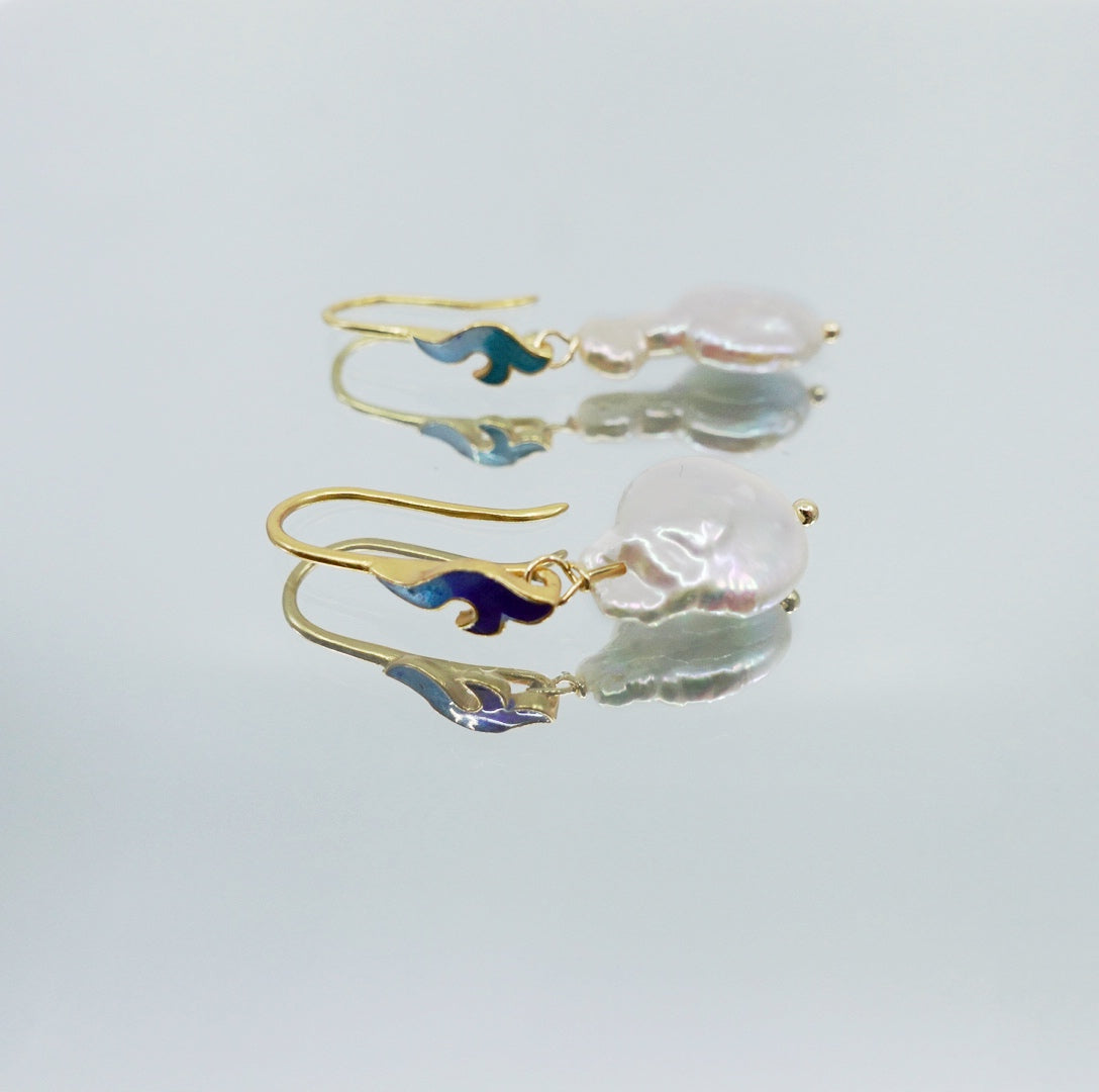 Flame Baroque Pearl Earrings 