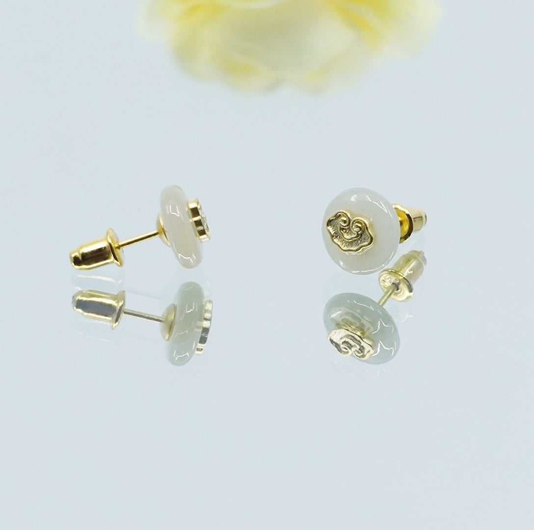 Vermeil Auspicious Clouds Nephrite Jade Stud Earrings