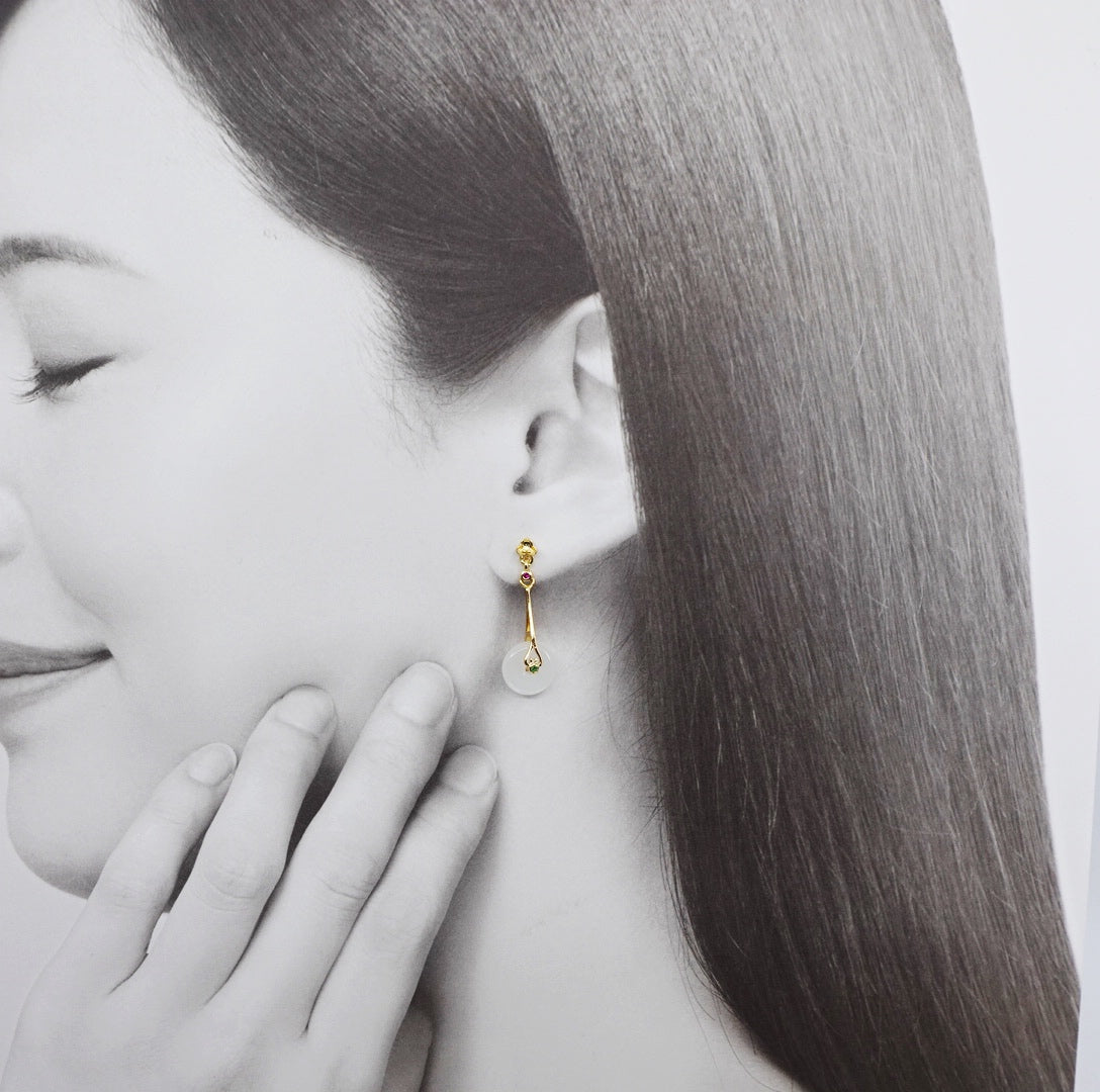 White Jade Pipa Earrrings - Yun Boutique