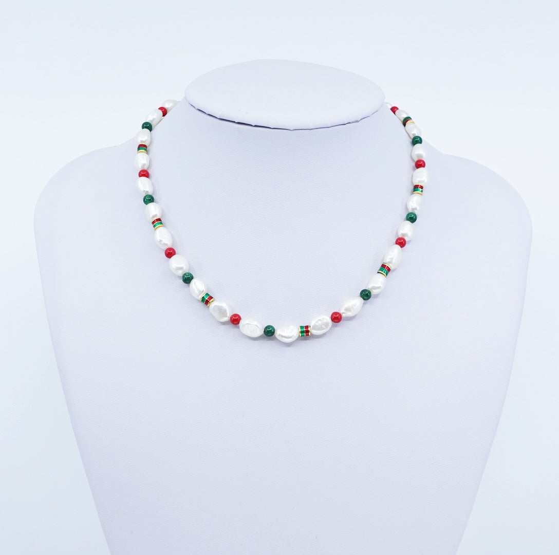 Yun Boutique Baroque Pearl Necklace (Red and Green)