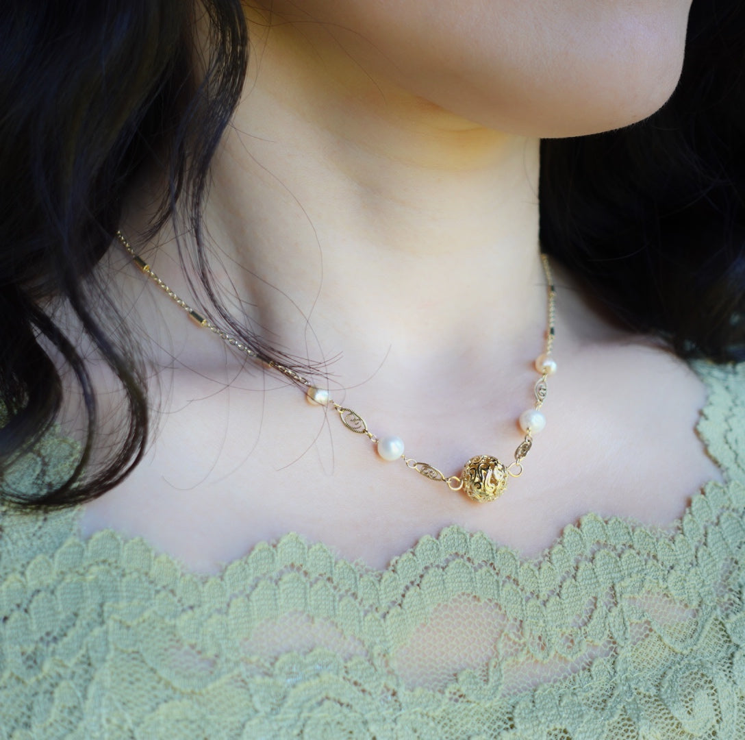 Yun Boutique Auspicious Clouds Necklace Gold