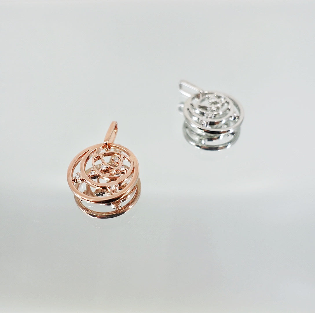 Star Orbit Diamond Coin Pendant Silver - Yun Boutique