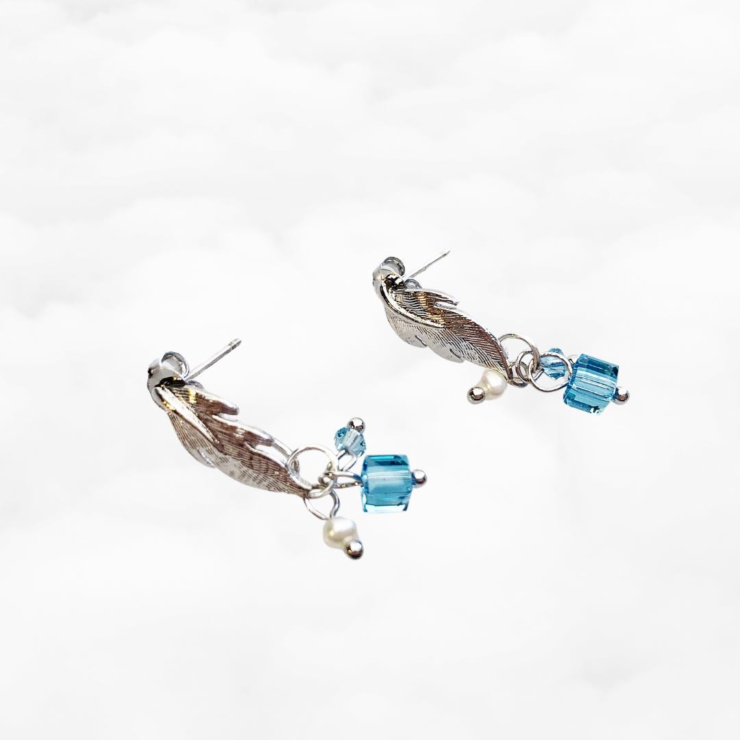 Silver Flower and Crystal Earrings - Yun Boutique