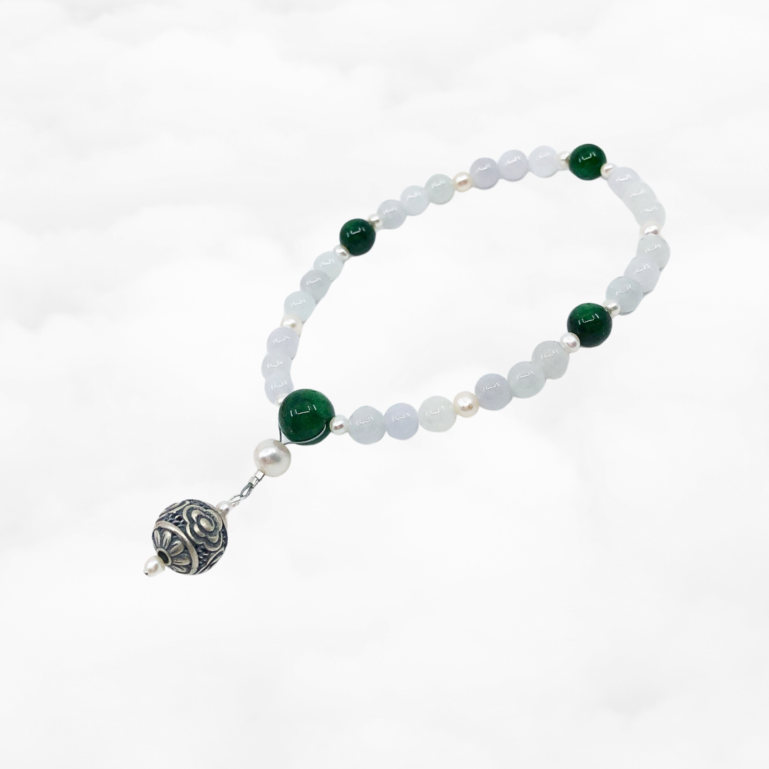 pearl and jade bracelet
