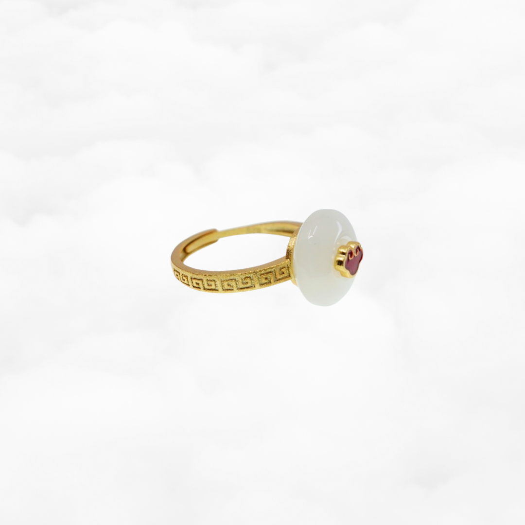White Jade Auspicious Cloud Ring - Yun Boutique