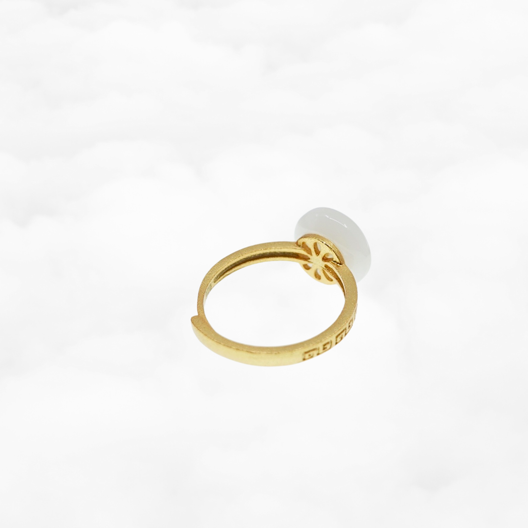 White Jade Auspicious Cloud Ring - Yun Boutique