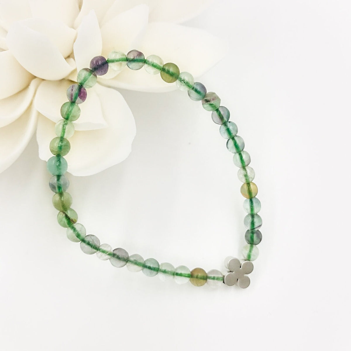 Beaded Clover Fluorite Bracelet - Yun Boutique