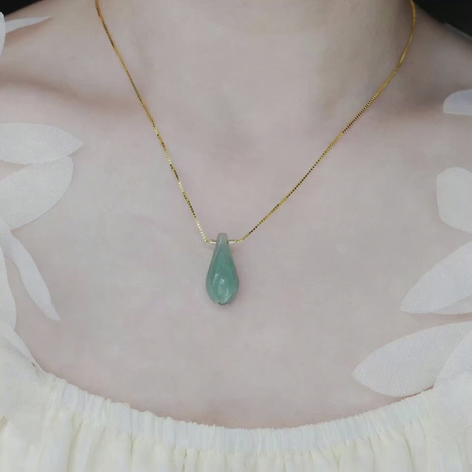 Elf Forest Aventurine Petal Necklace - Yun Boutique