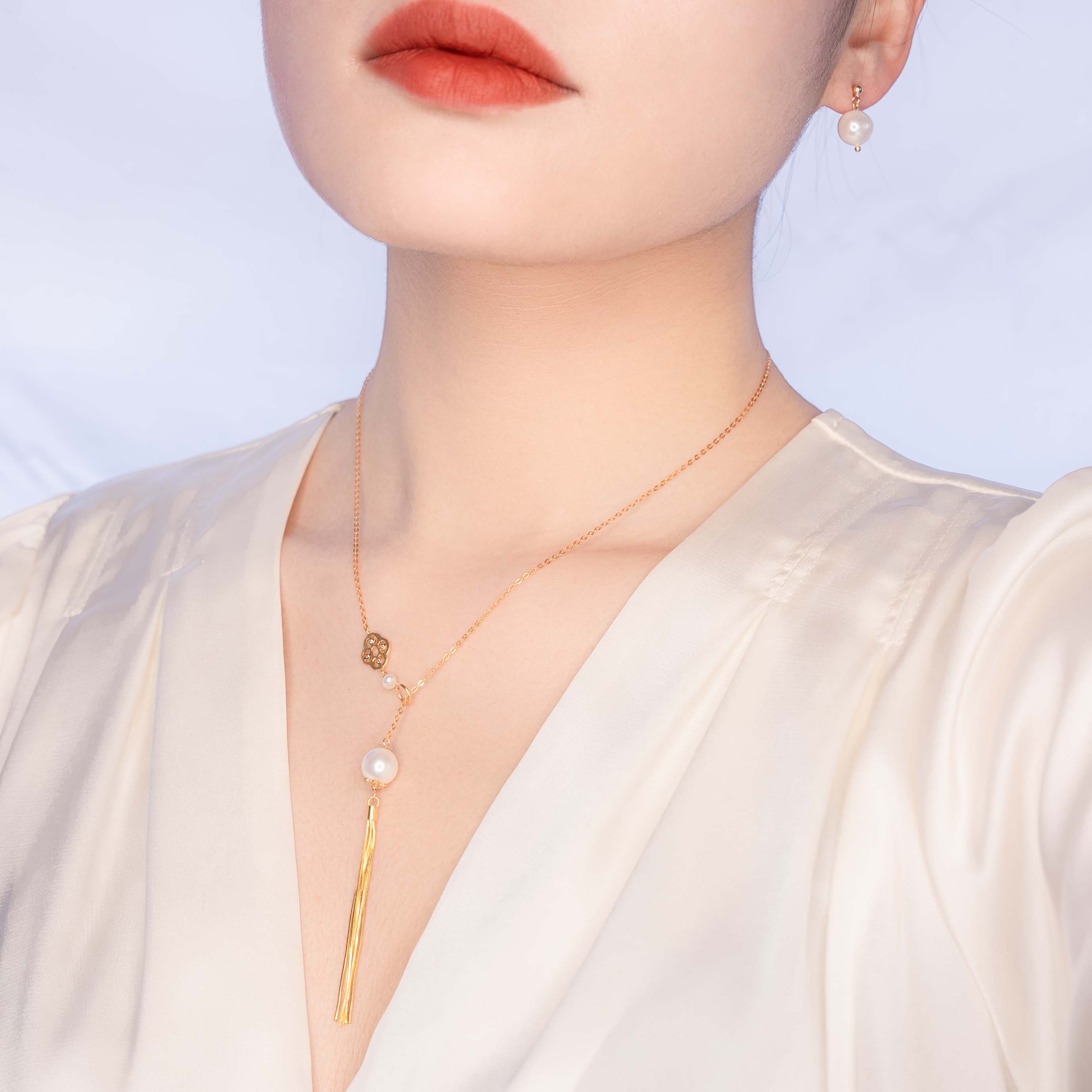 Tassel necklace boutique sale