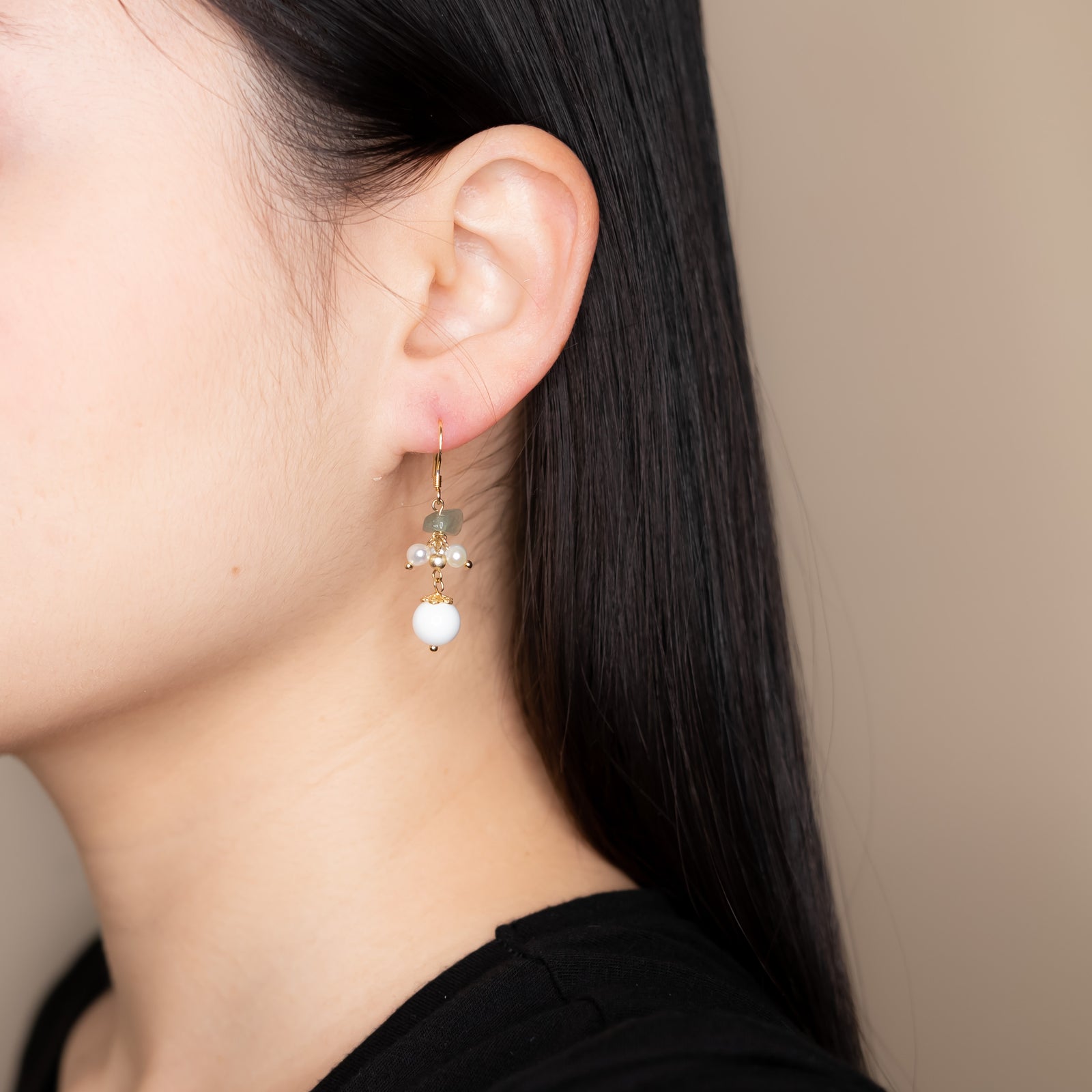 Vintage Style Aventurine and Tridacna Earrings