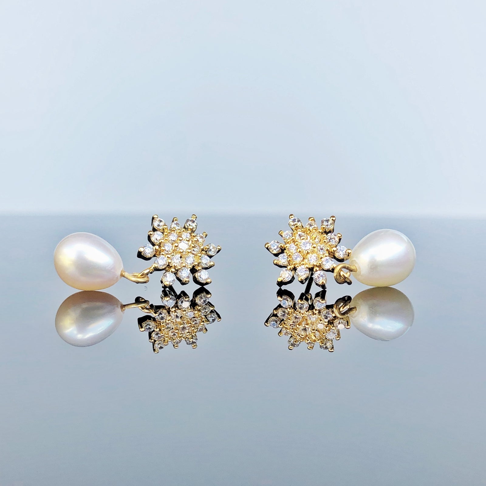 Gold Snowflake Earrings