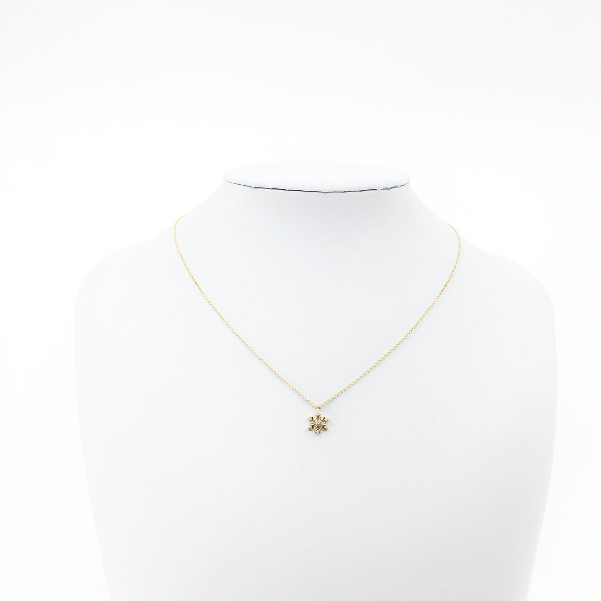 Snow Flake Necklace in Gold