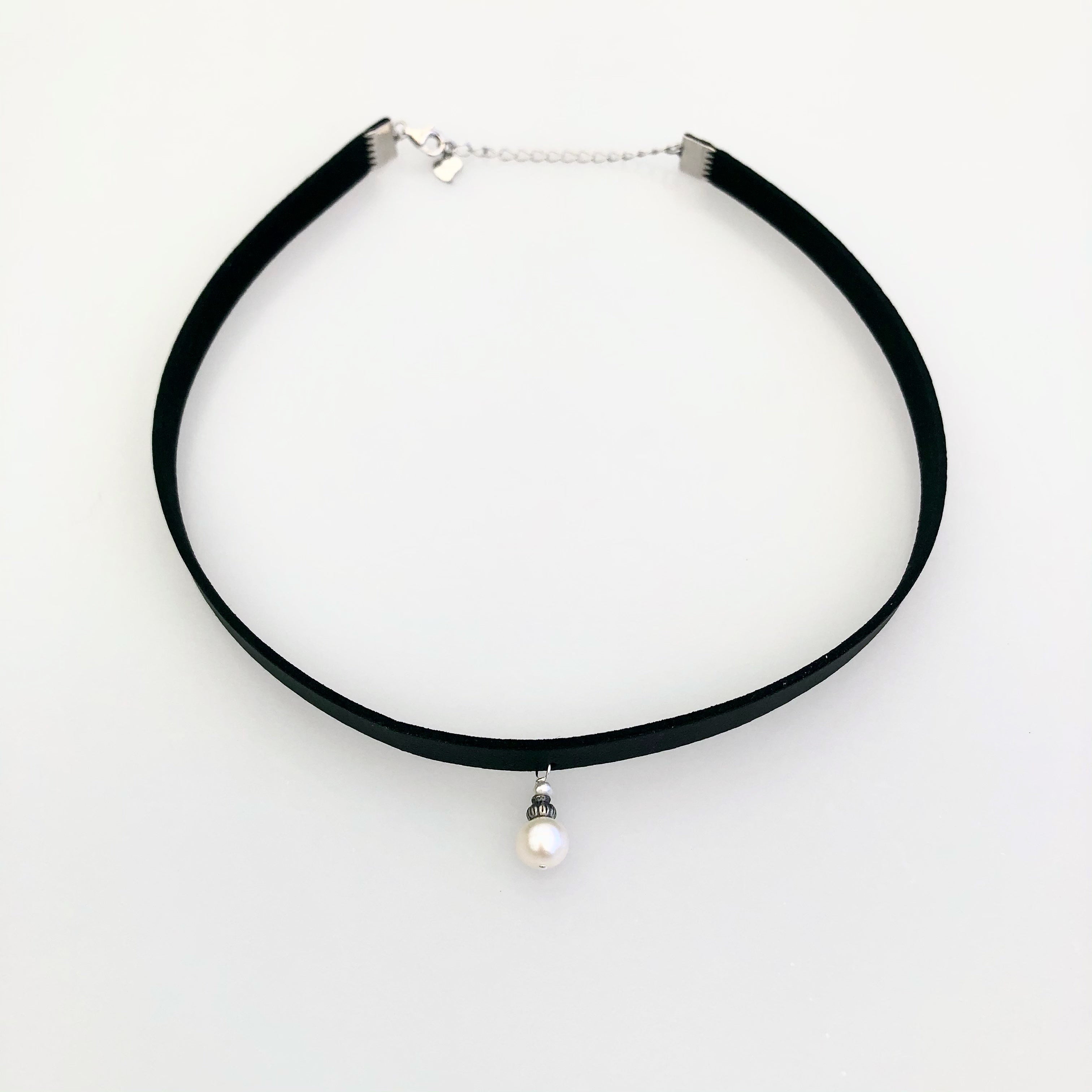 Luxury Leather Choker - Black with Triangle Pendant – Beady Boutique.com