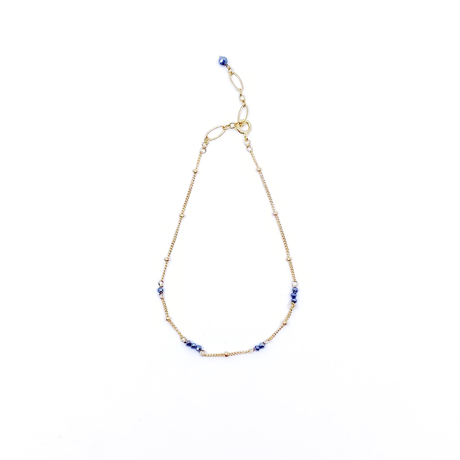 Yun Boutique The Nine Terahertz Stone Bracelet in Gold Filled