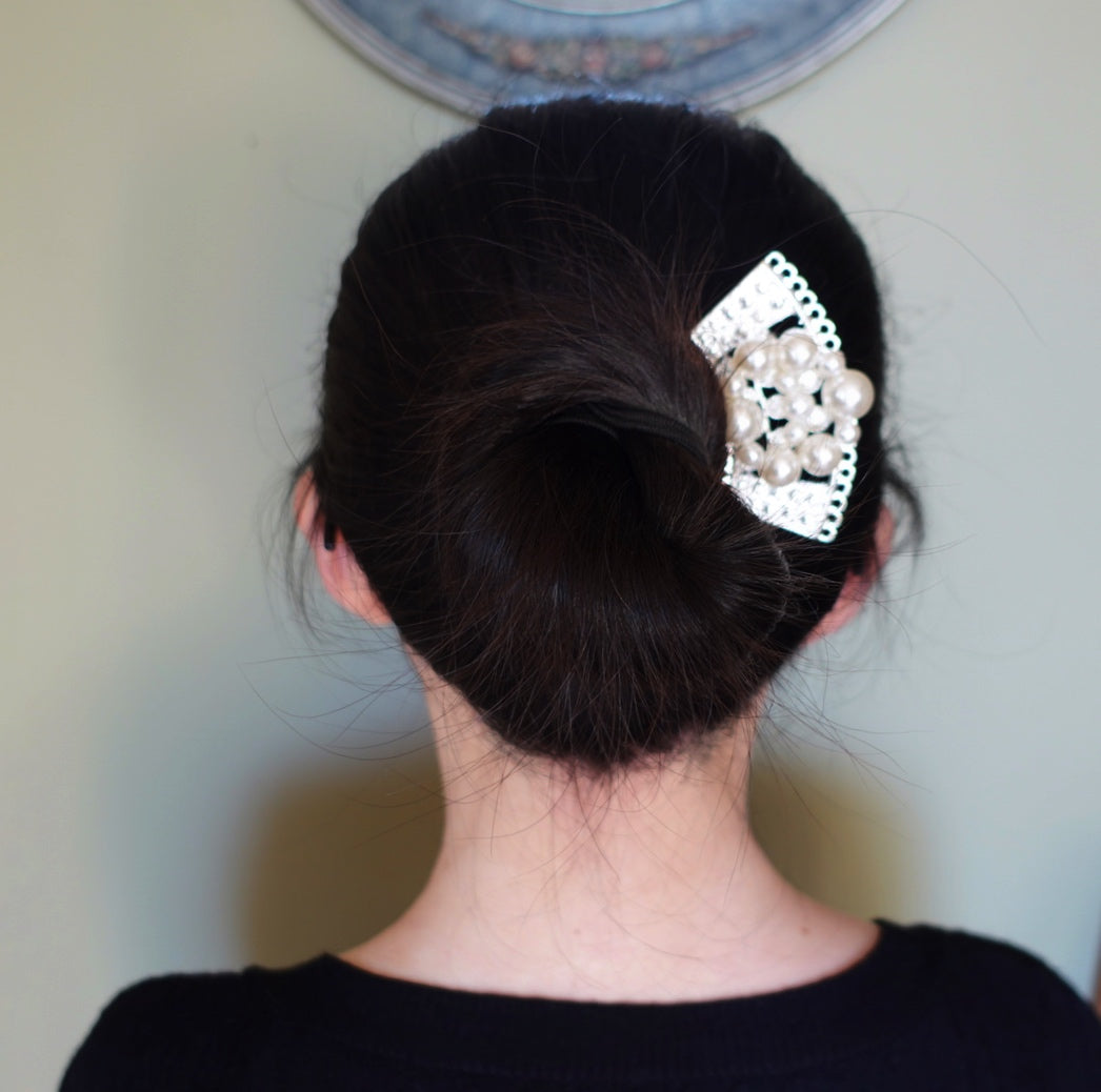 Silver Fan Hair Comb - Yun Boutique