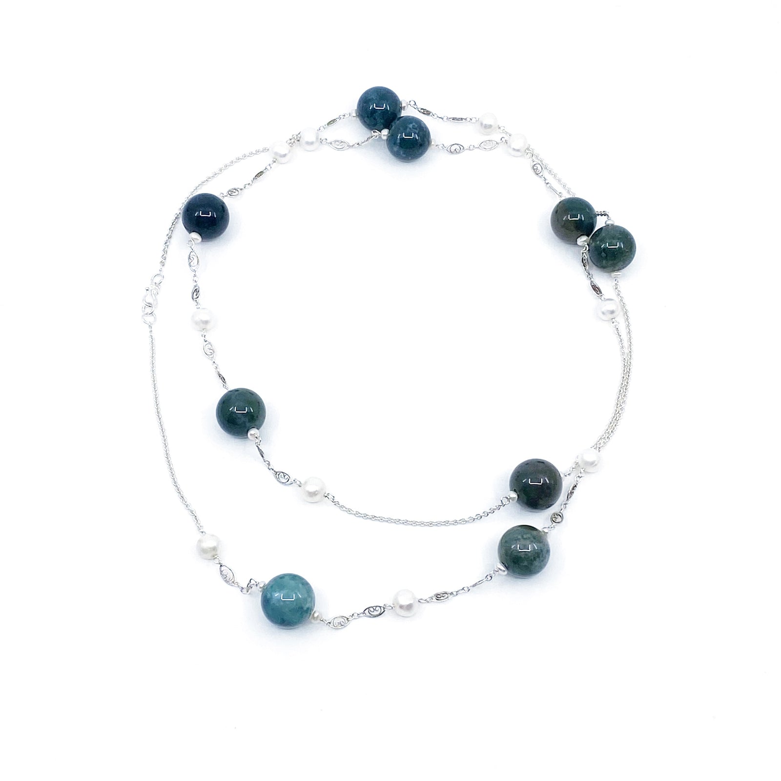 Yun Boutique The Nine Green Phantom Long Necklace