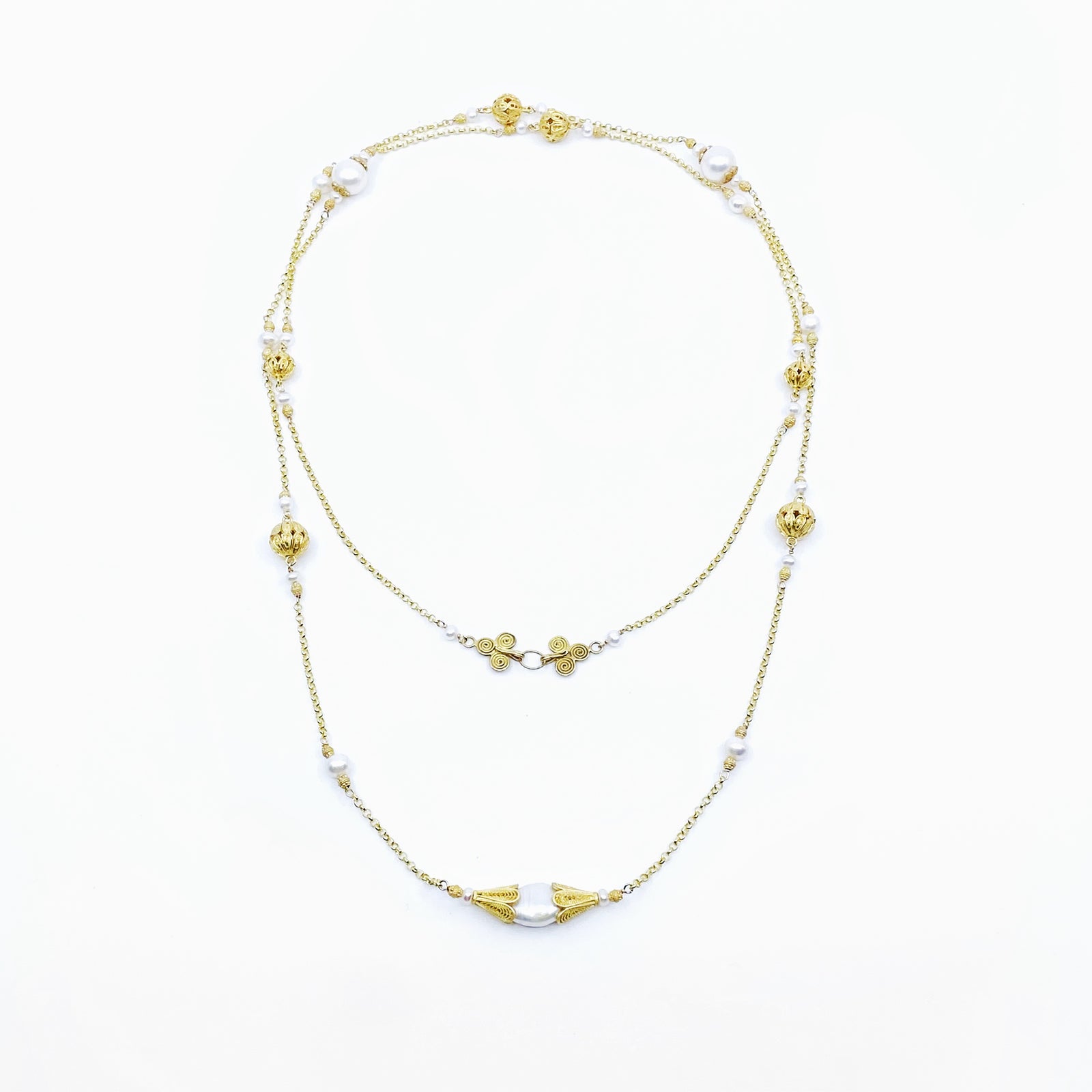 Yun Boutique The Nine Inlay Art Long Necklace