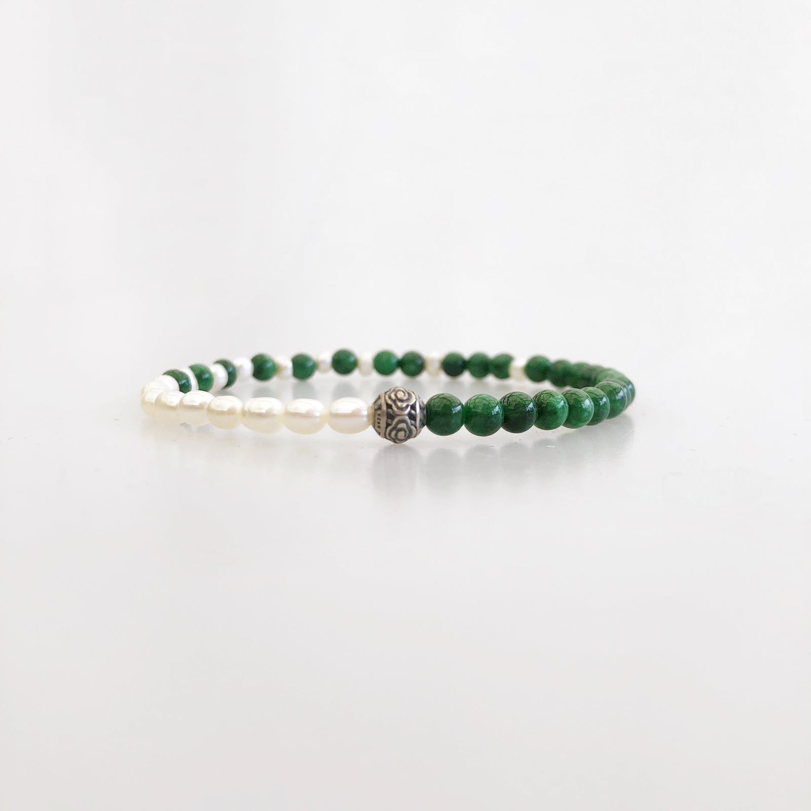Transition Jadeite and Pearl Auspicious Clouds Bracelet
