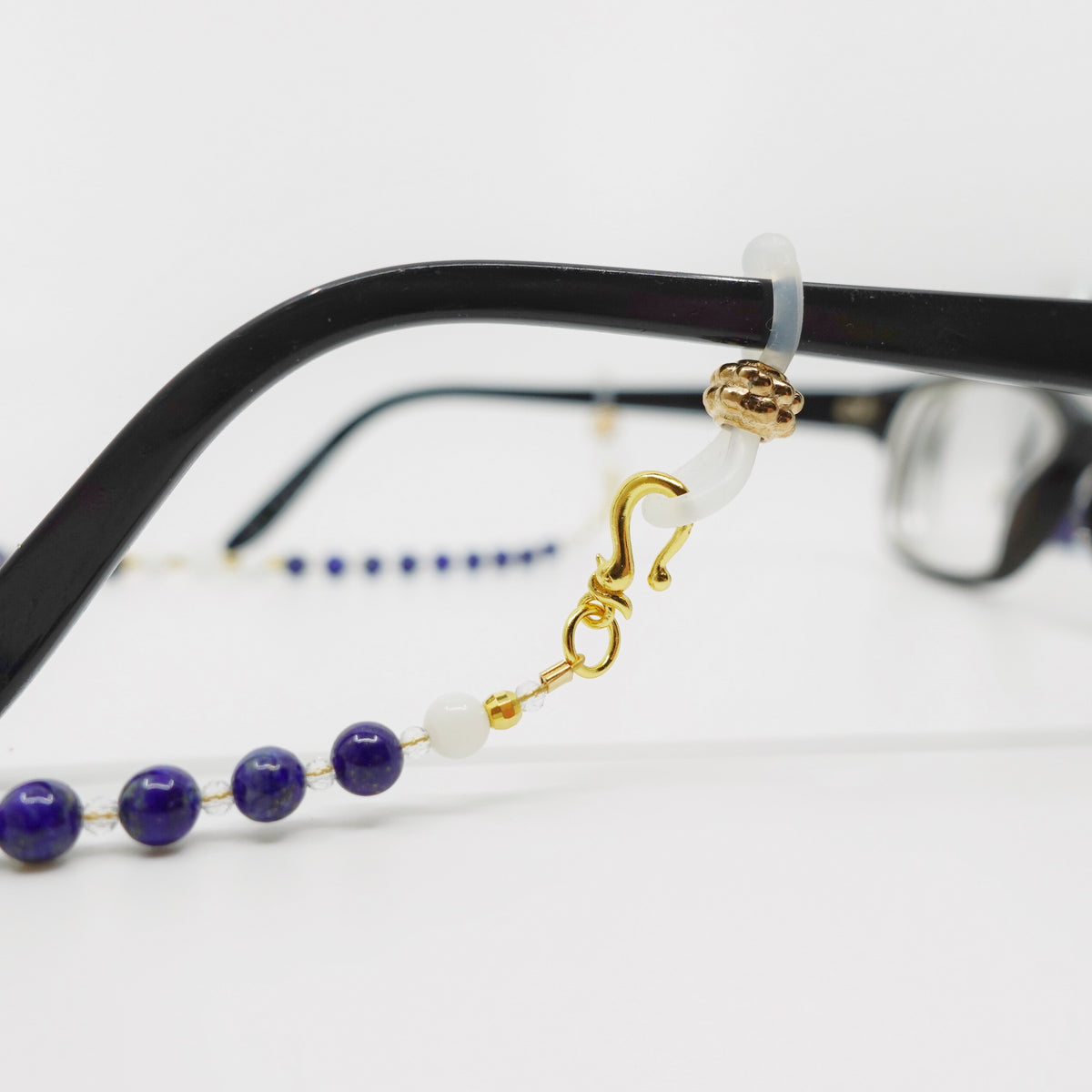 Return to Origin 4mm Lapis Pendant Necklace - Yun Boutique