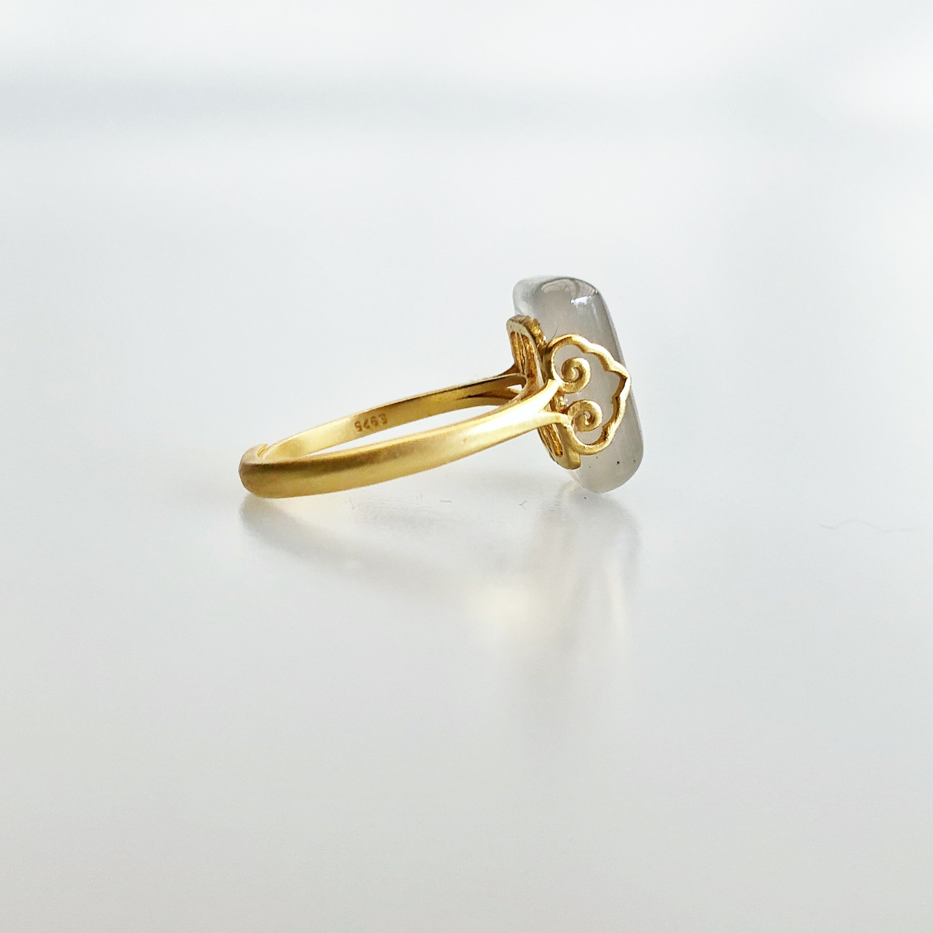 Color Blossom Ring, Yellow Gold, White Gold, Cornelian And