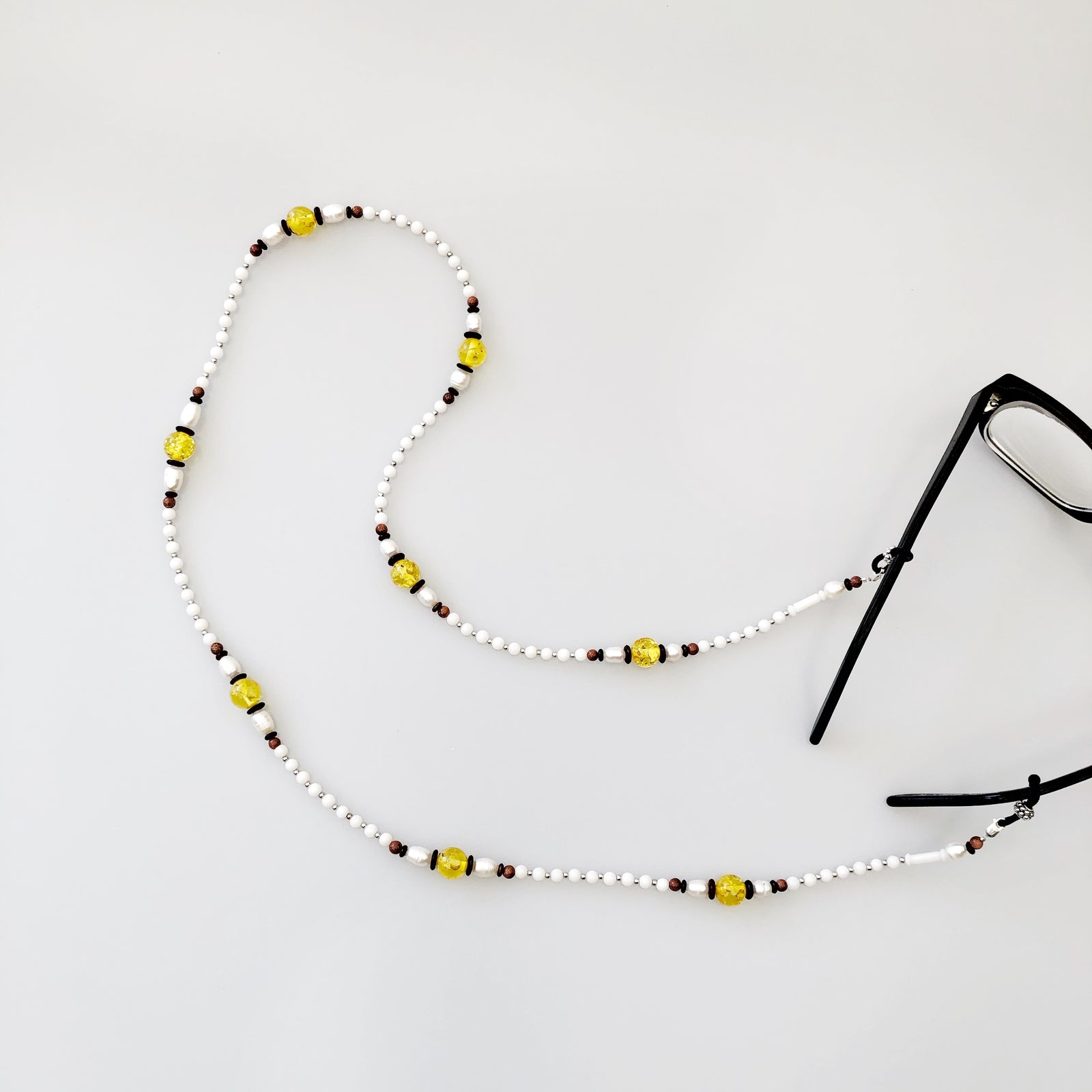 Collar de cuentas de coral Return to Origin de 34 pulgadas