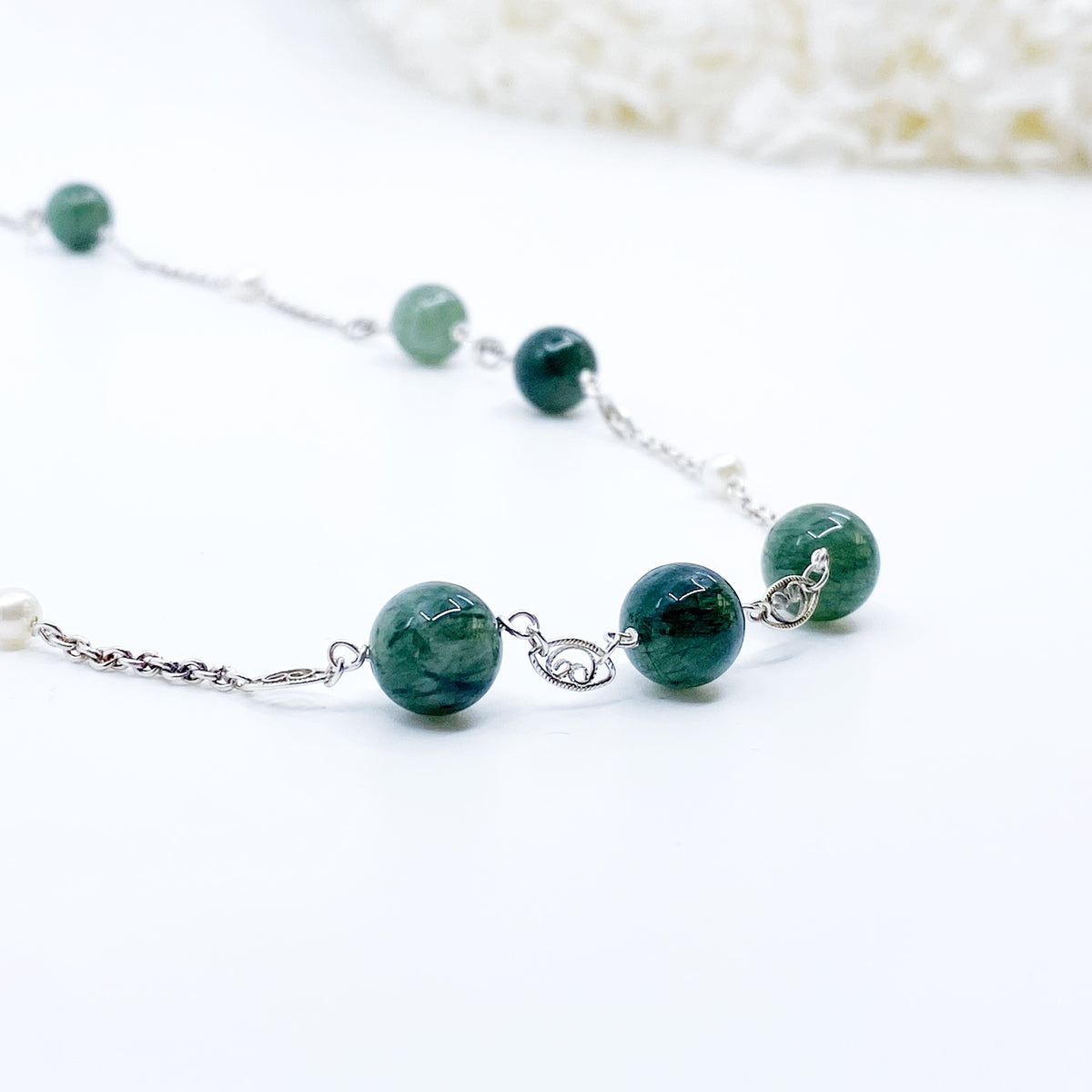Yun Boutique The Nine Green Phantom Long Necklace