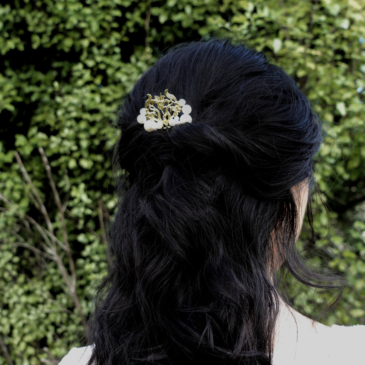 Lily Flower Hair Comb Gold - Yun Boutique