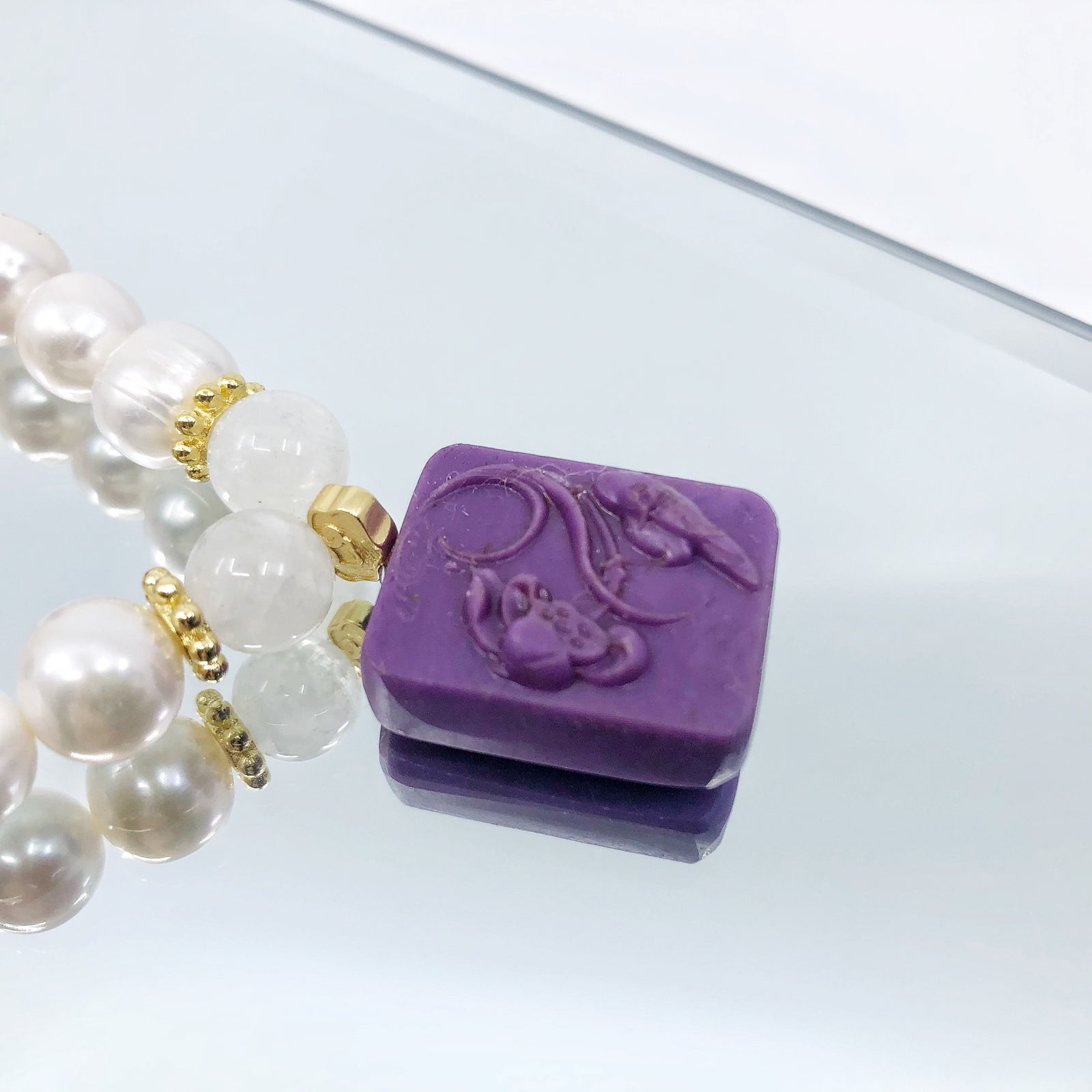 Pearl and Phosphosiderite Lotus Bracelet 17cm - Yun Boutique