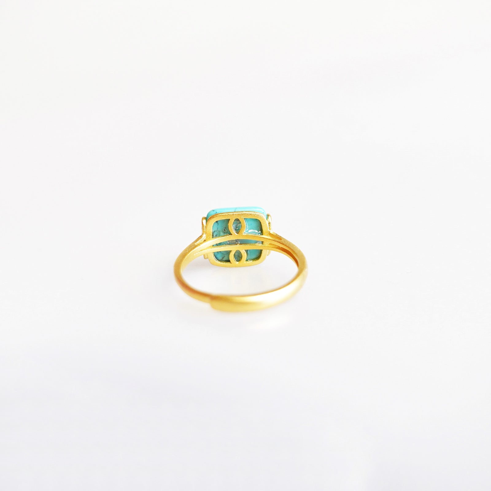 Gold Square Turquoise Ring - Yun Boutique