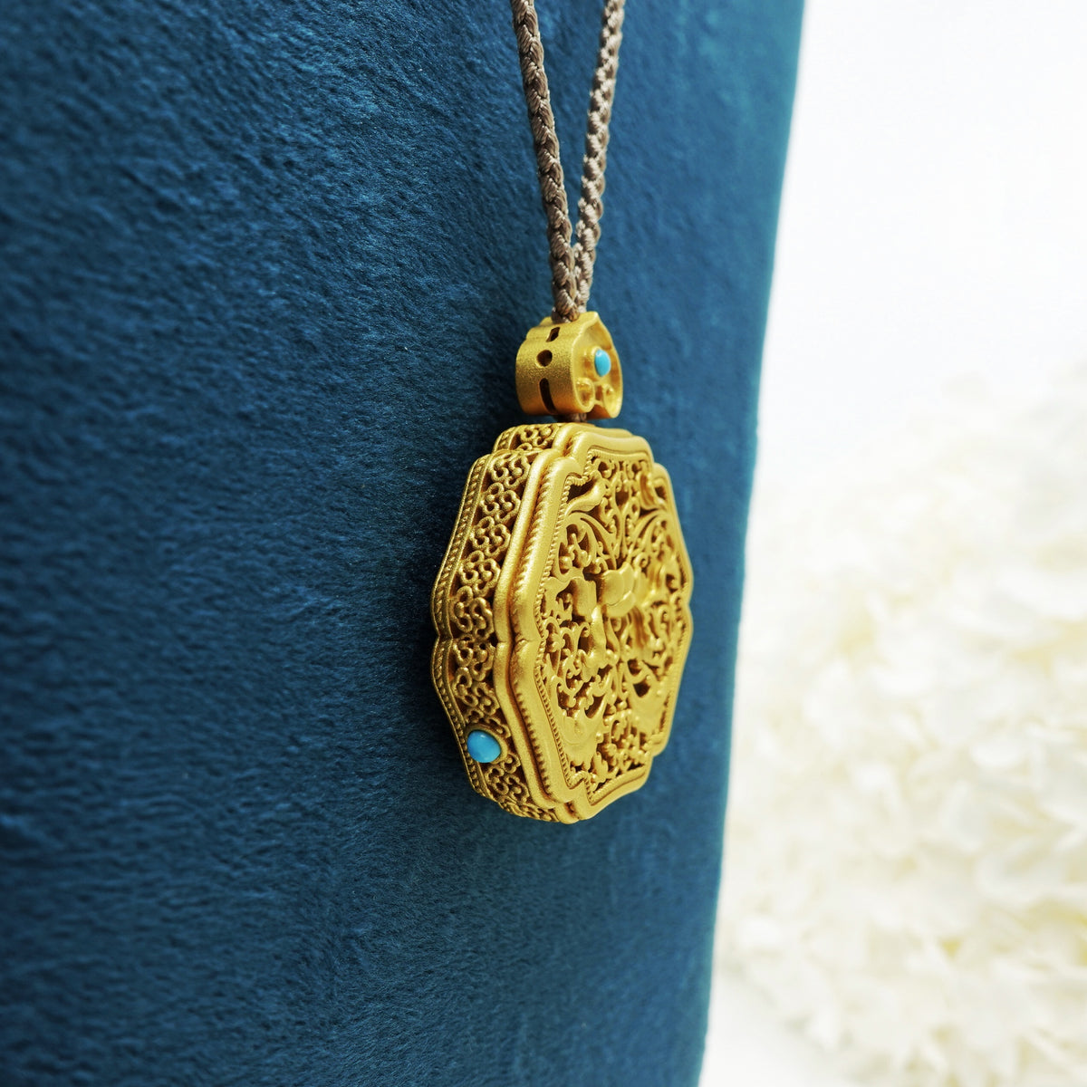 Enamel Lotus Flower Necklace in Sterling Silver - Yun Boutique