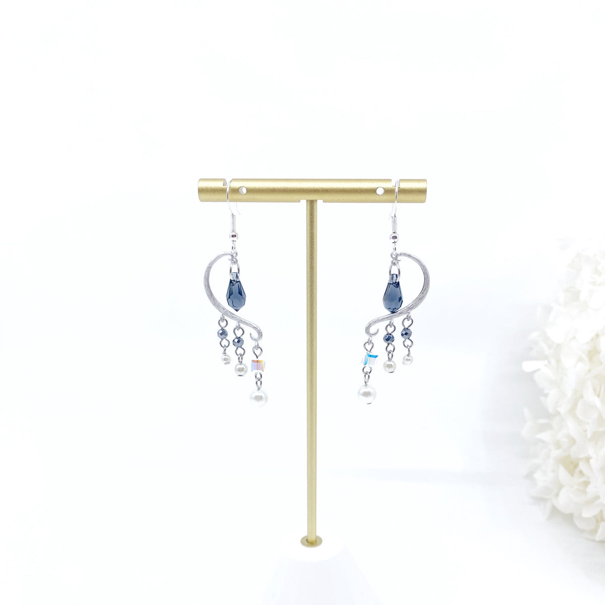 Heavenly Elegance Silver Smoky Blue Earrings - Yun Boutique