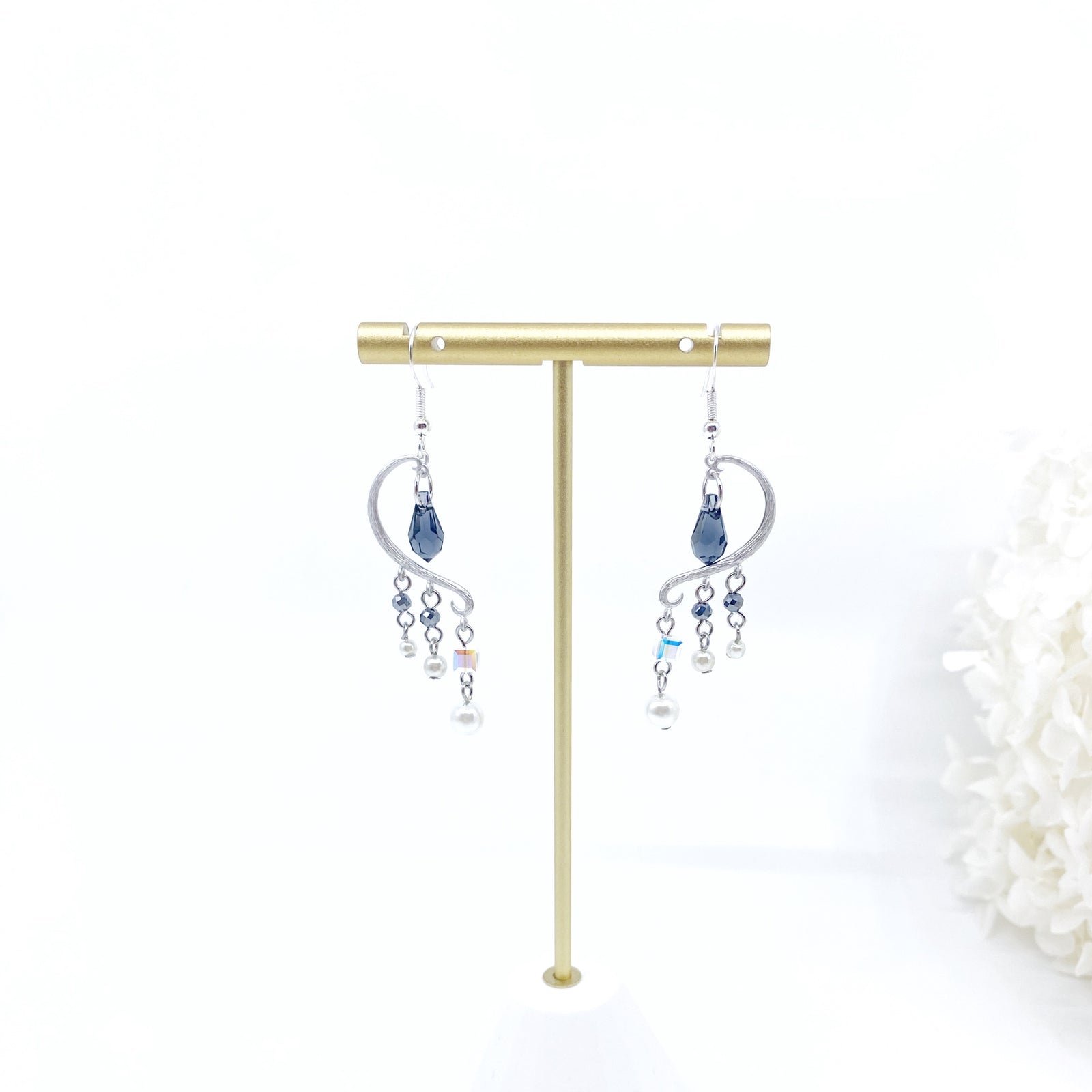 Heavenly Elegance Silver Smoky Blue Earrings - Yun Boutique